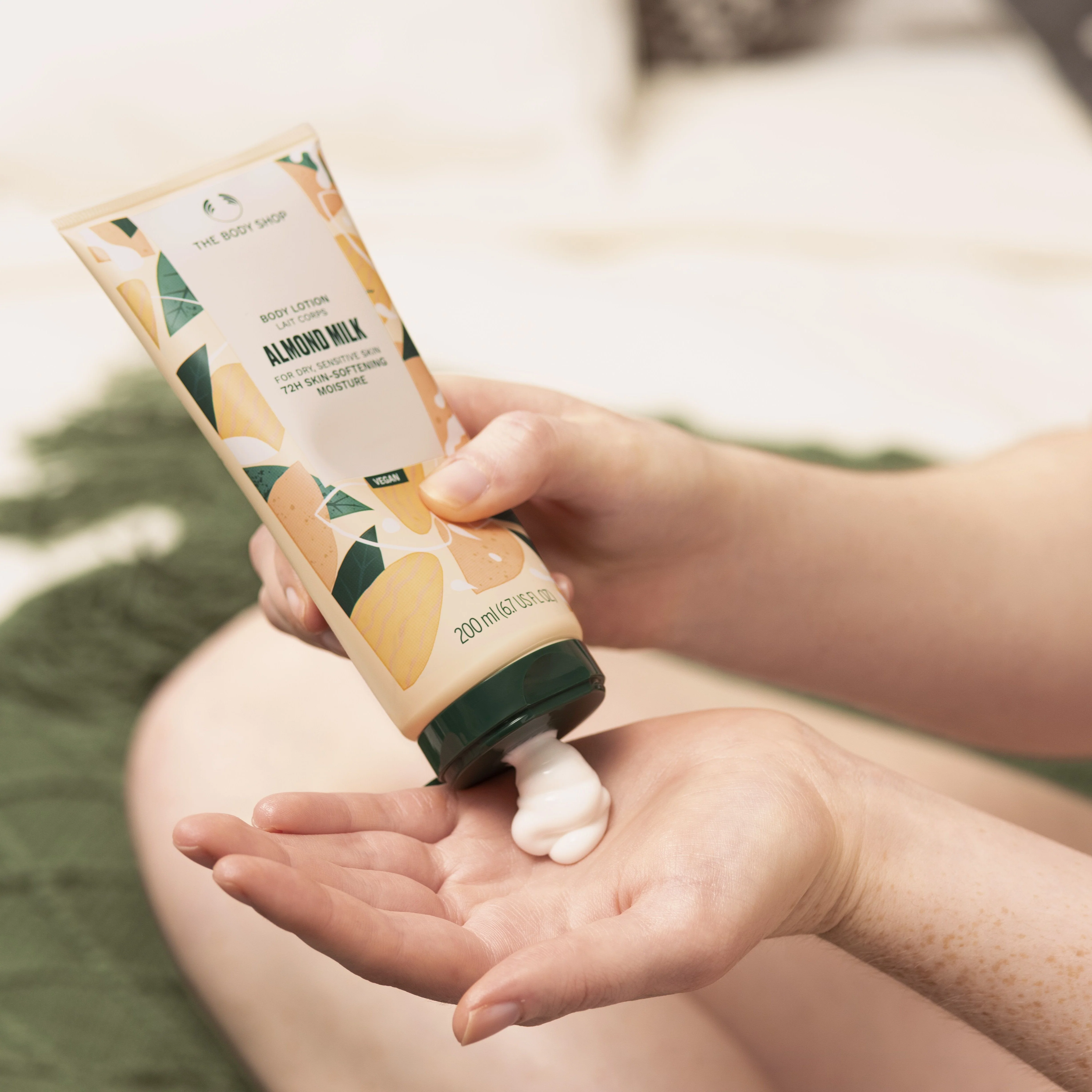 Almond Milk Creamy Body Lotion - Image 4