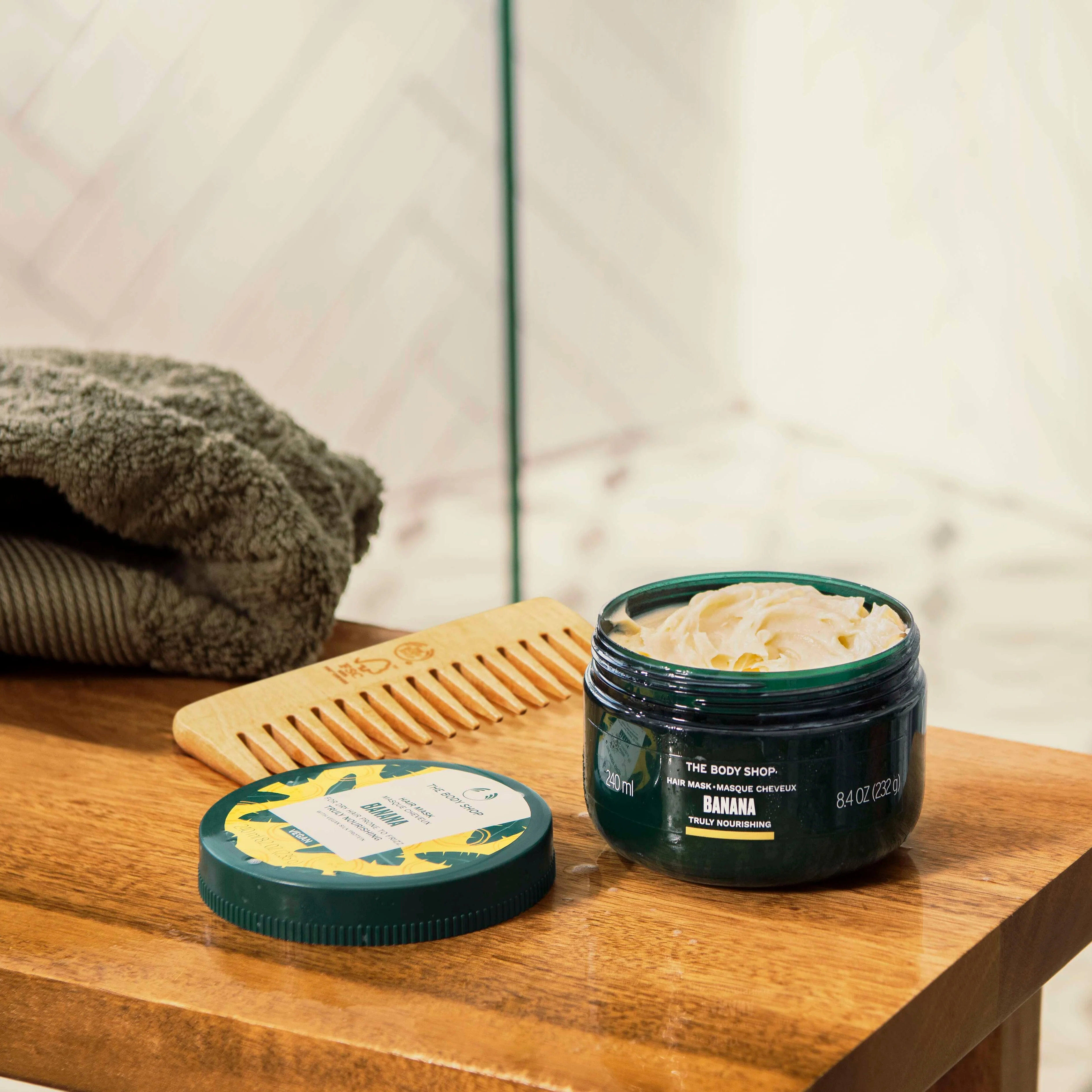 Banana Truly Nourishing Hair Mask - Image 3