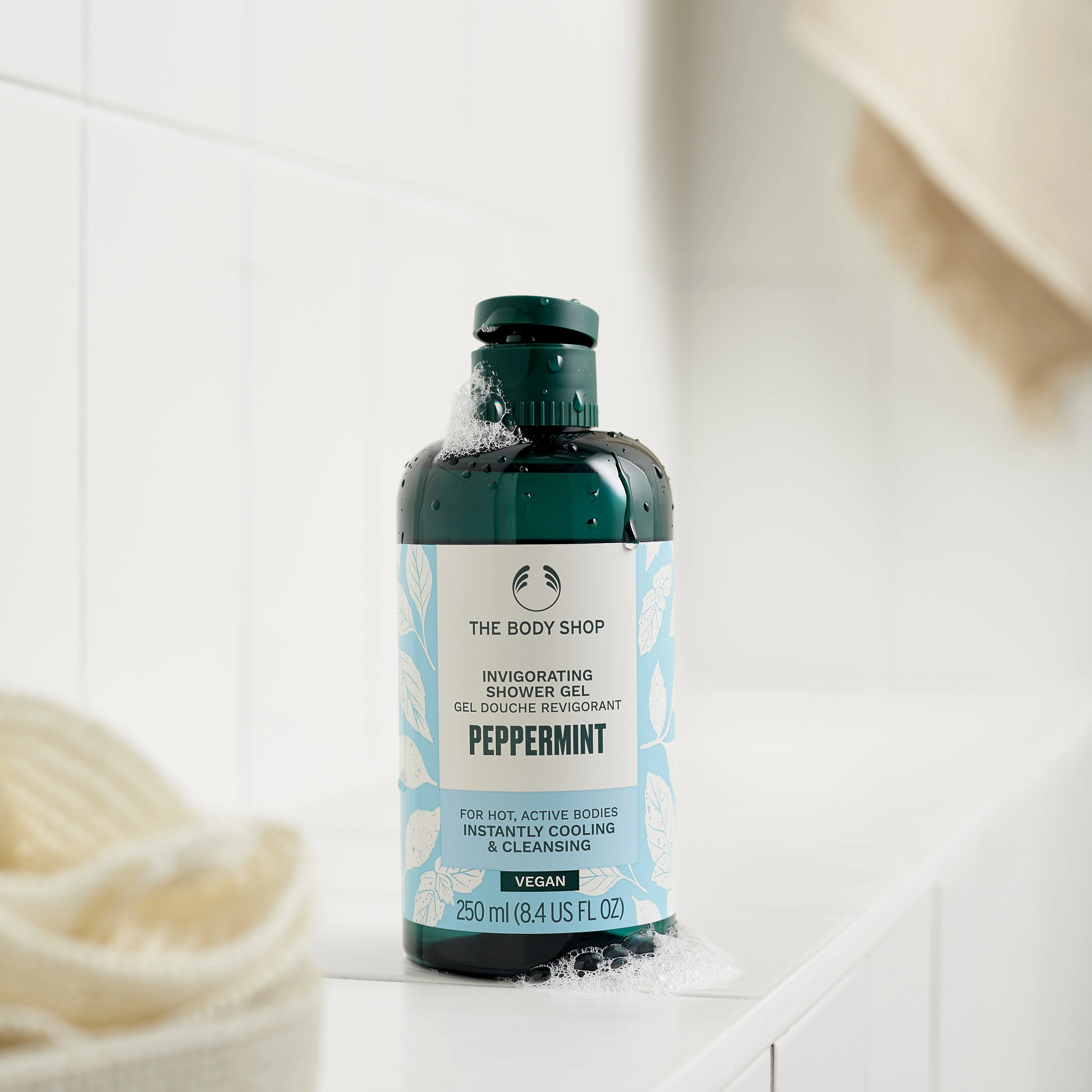 Peppermint Invigorating Shower Gel - Image 2