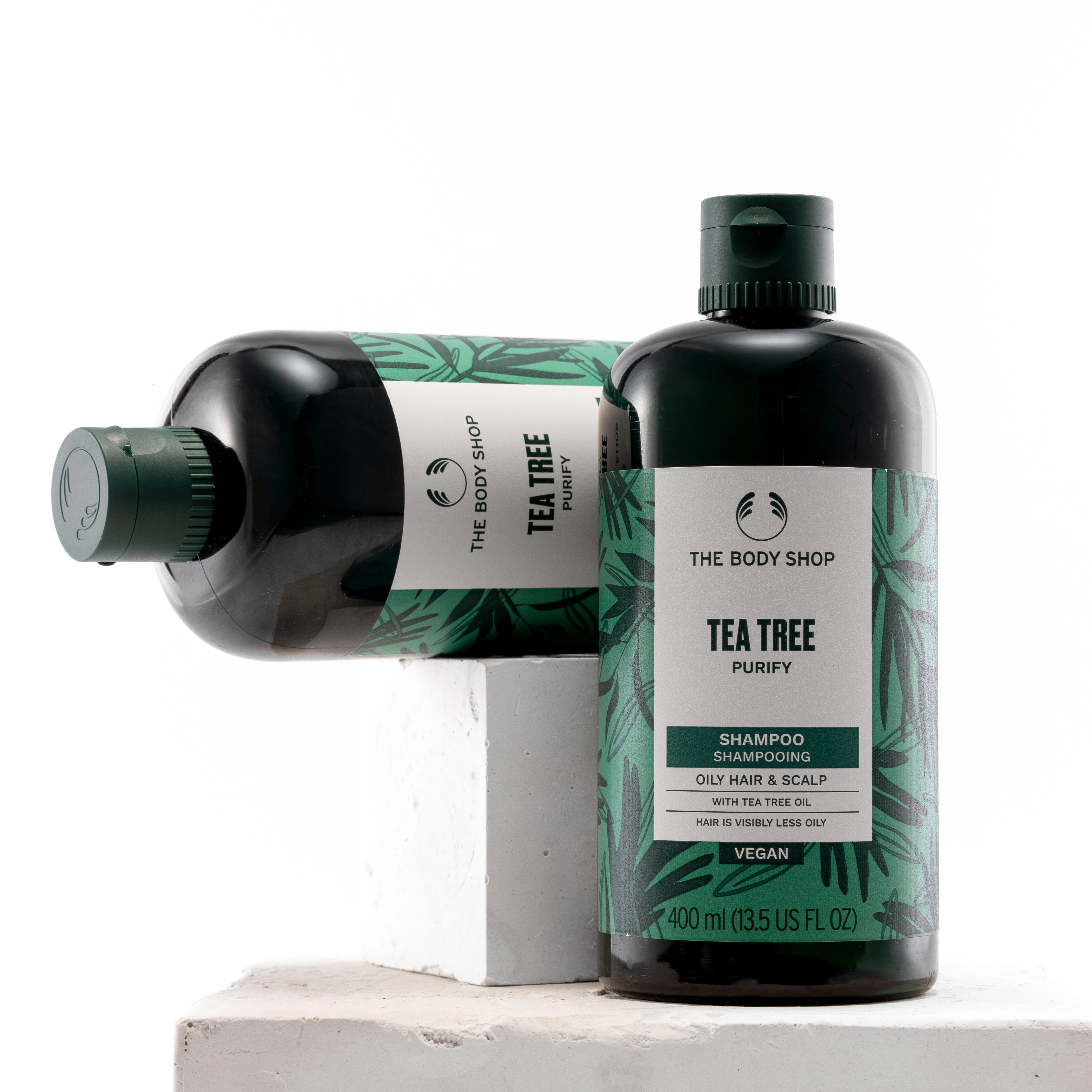 Tea Tree Purifying & Balancing Shampoo - Image 5